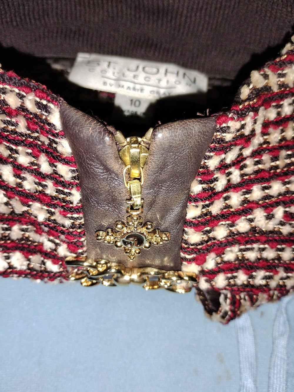 St John 10/12 Burgundy Cream Brown Boucle Knit Jacket Brown Leather Pants Suit - Picture 10 of 14